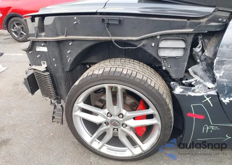 2014 Chevrolet Corvette Stingray Z51 z USA, uszkodzony, nr VIN 1G1YJ3D70E5113586